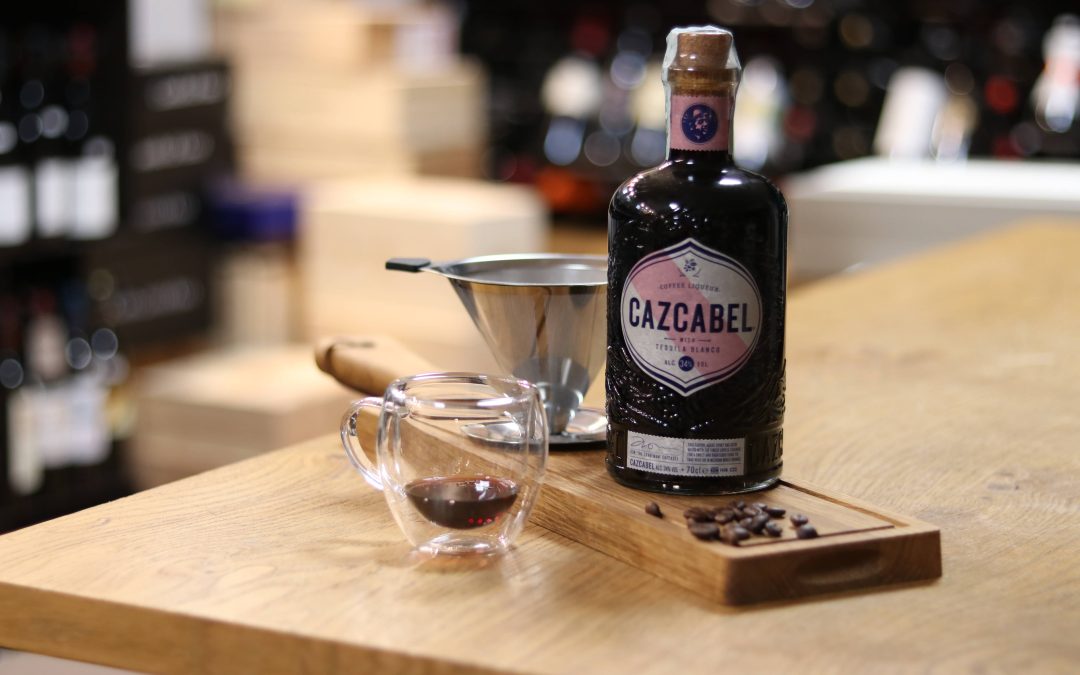 Cazcabel Coffee Liqueur: tra le montagne di Jalisco, il profumo avvolgente del Caffè