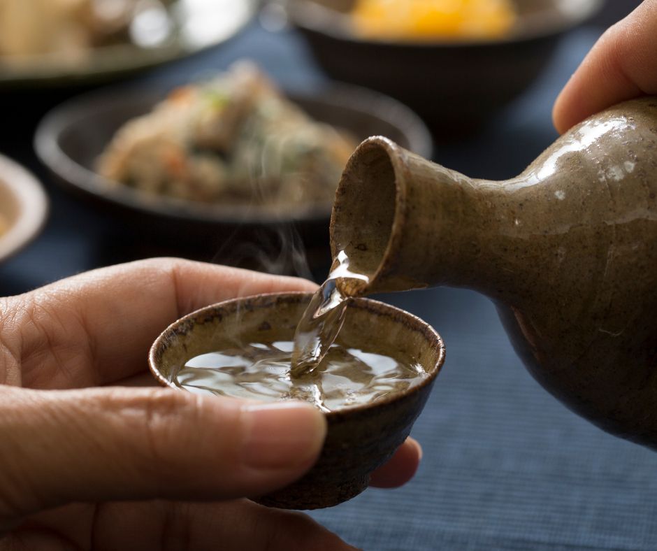 Sake: un viaggio nella storia e nella cultura giapponese Sake: un viaggio nella storia e nella cultura giapponese